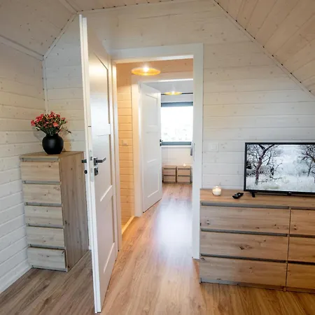 Villa Ross-domki Premium Hause & Jacuzzi *